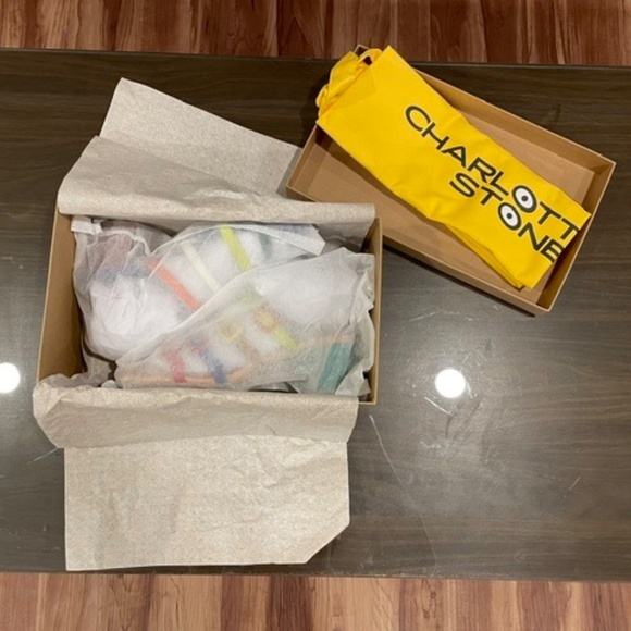 Charlotte Stone Mireille Kingston, size 8 (new, in box) - Picture 2 of 10